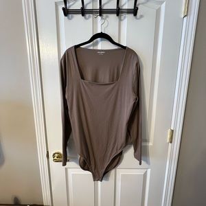 Old Navy Beige Long-Sleeve bodysuit